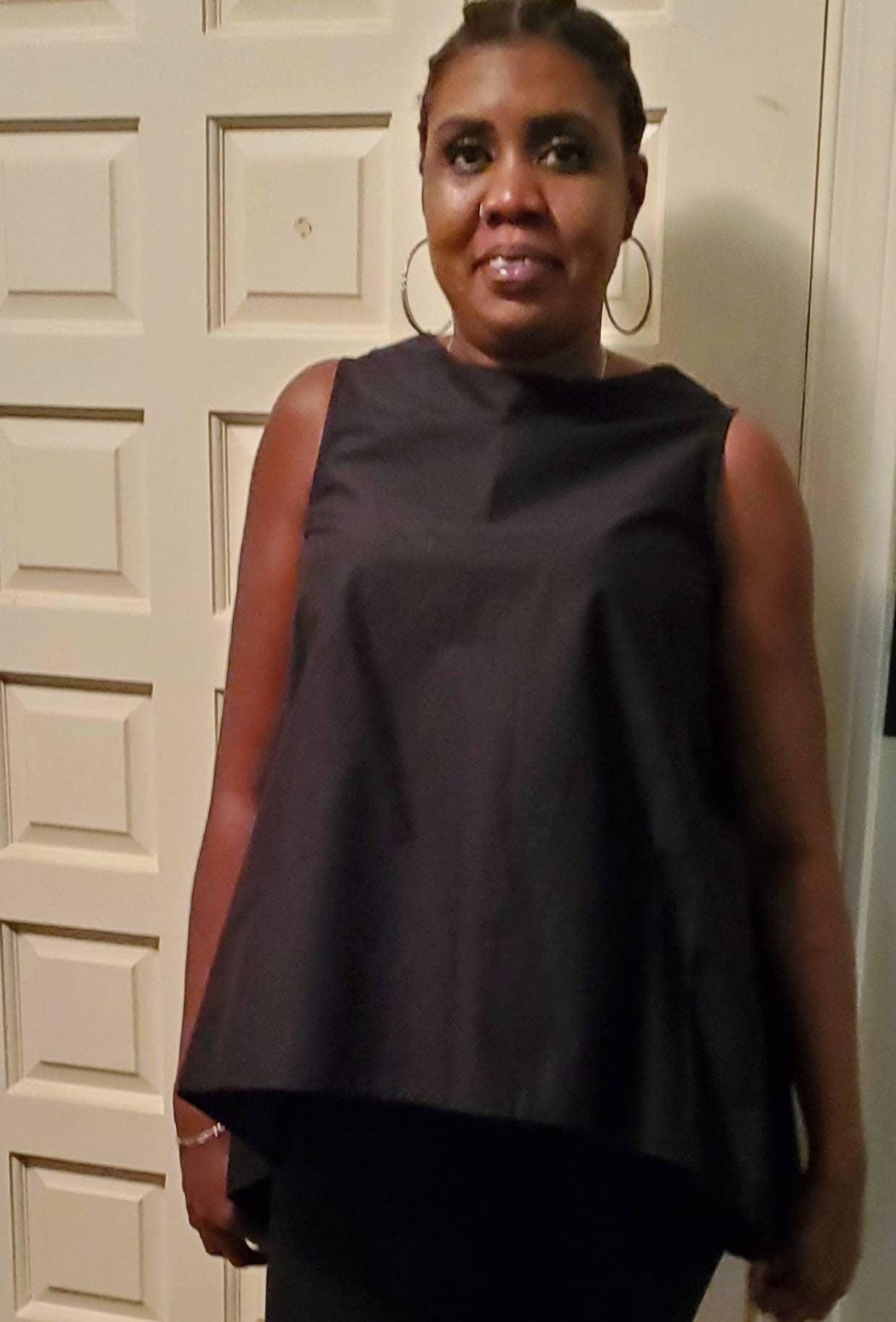 Adorable Italian Tunic Top Blouse plitted on back/100% cotton.