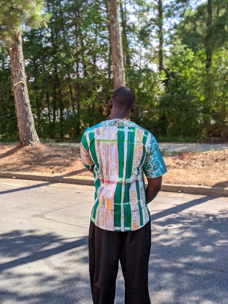 Dashiki Splash Ankara Kitenge Shirt/African Mens Shirt size L 48".