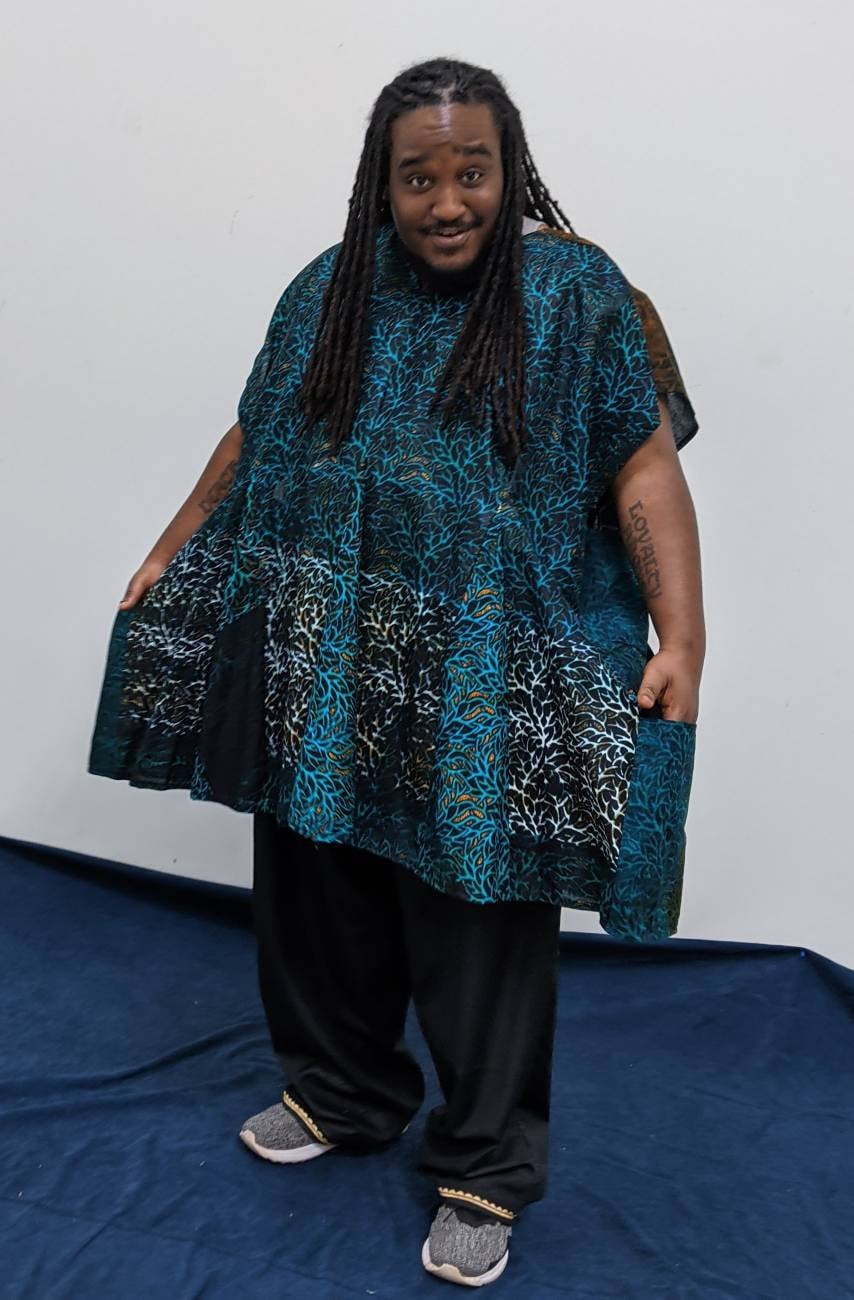 Oversize Ghanian Smock Shirt Unisex/African Men Fashions Shirt/Huge Beautiful Splash Cotton Smock Top.  8XL/9XL.