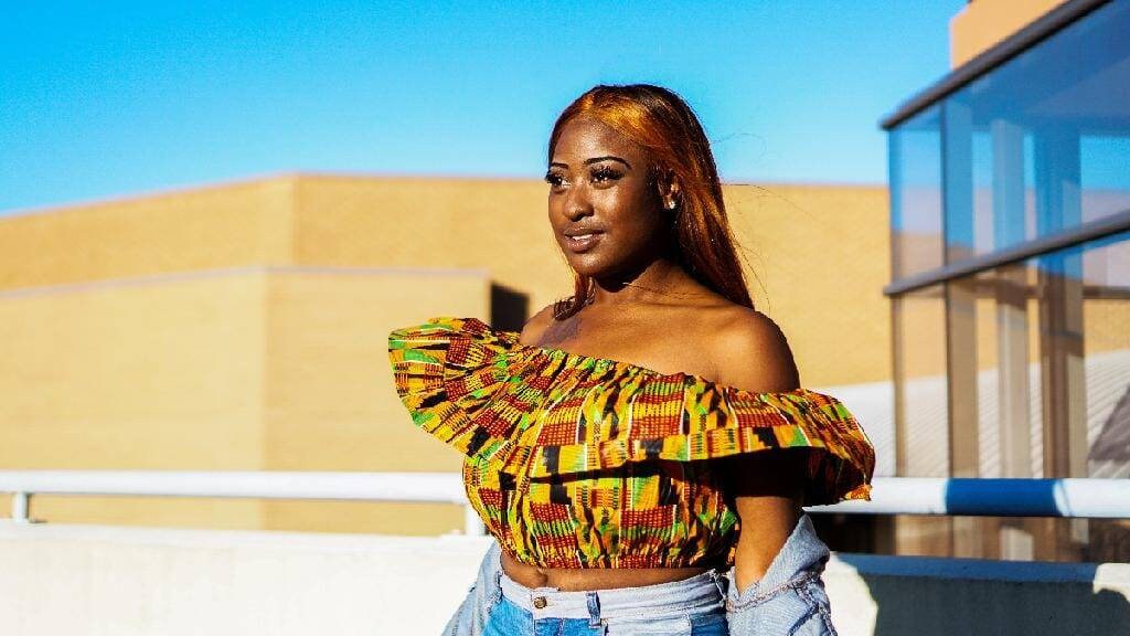 Kente Elastic Harem Pants Set/Pants/Top/Headwrap is sold seperate or as a set.