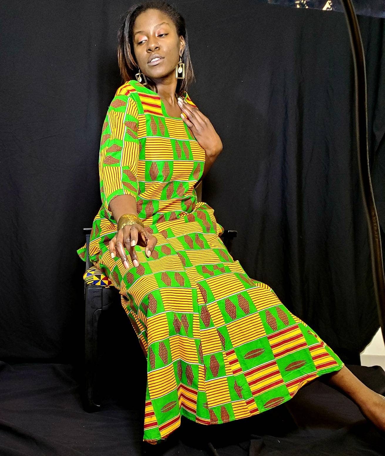 African Traditional Green 3PC Skirtset. Size M/L.
