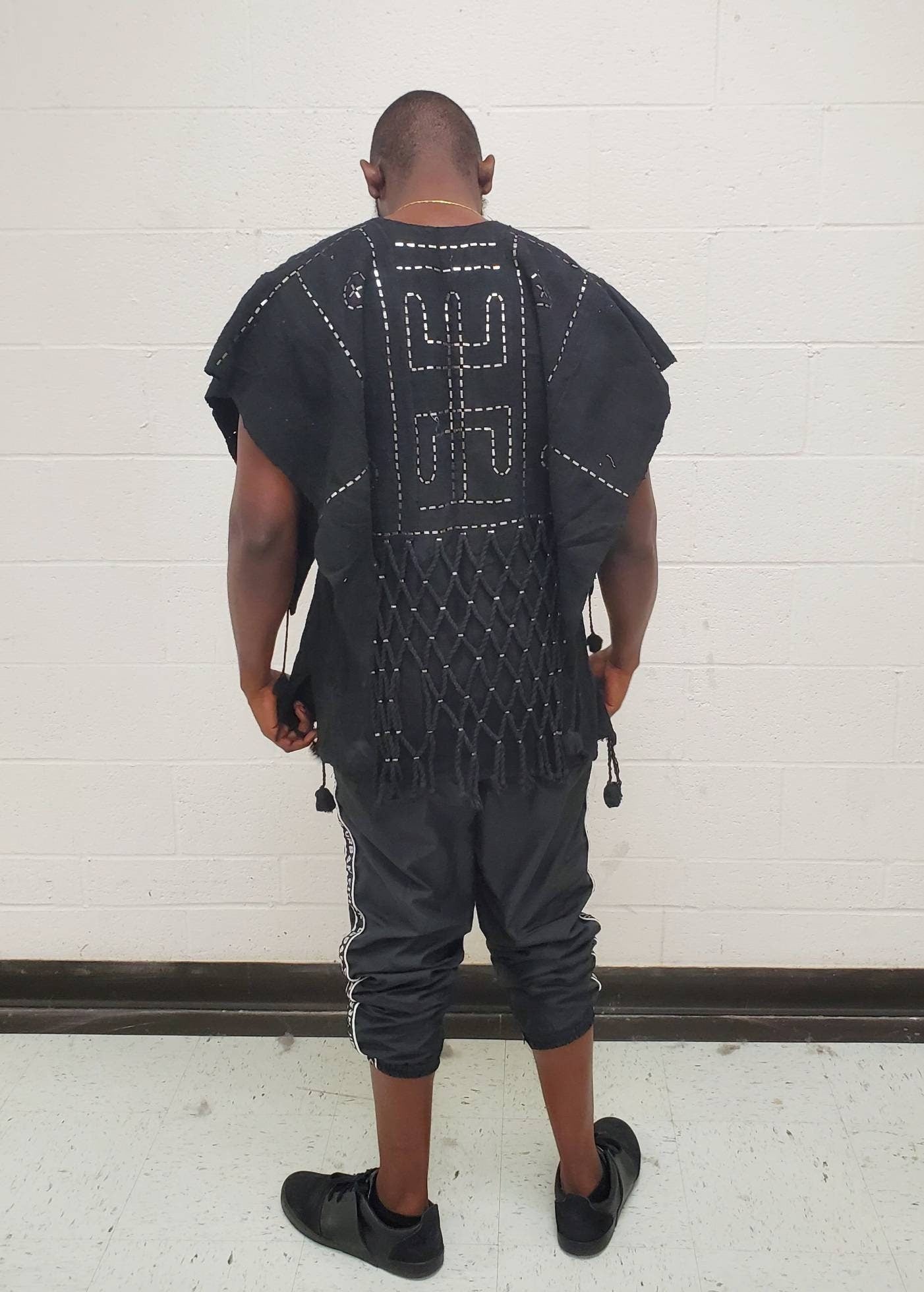 Vintage Dogon African Mud Cloth Hunter's Shirt/ Mali Dogon Shirt/Brown with Metal Embroidery Men/size S-M