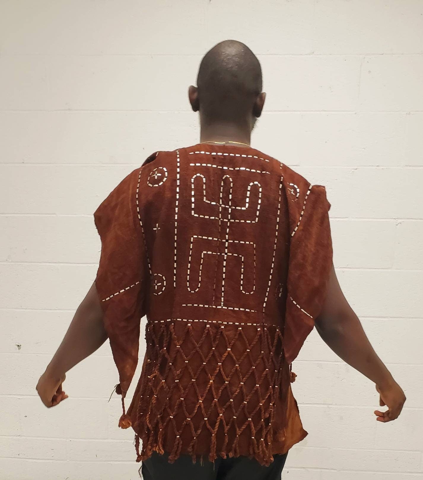 Vintage Dogon African Mud Cloth Hunter's Shirt/ Mali Dogon Shirt/Brown with Metal Embroidery Men/size S-M