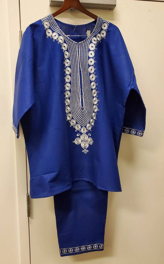 Mens African Plus size 3pc Dashiki with Kuffi, 100% cotton. One size Fits XL/2XL