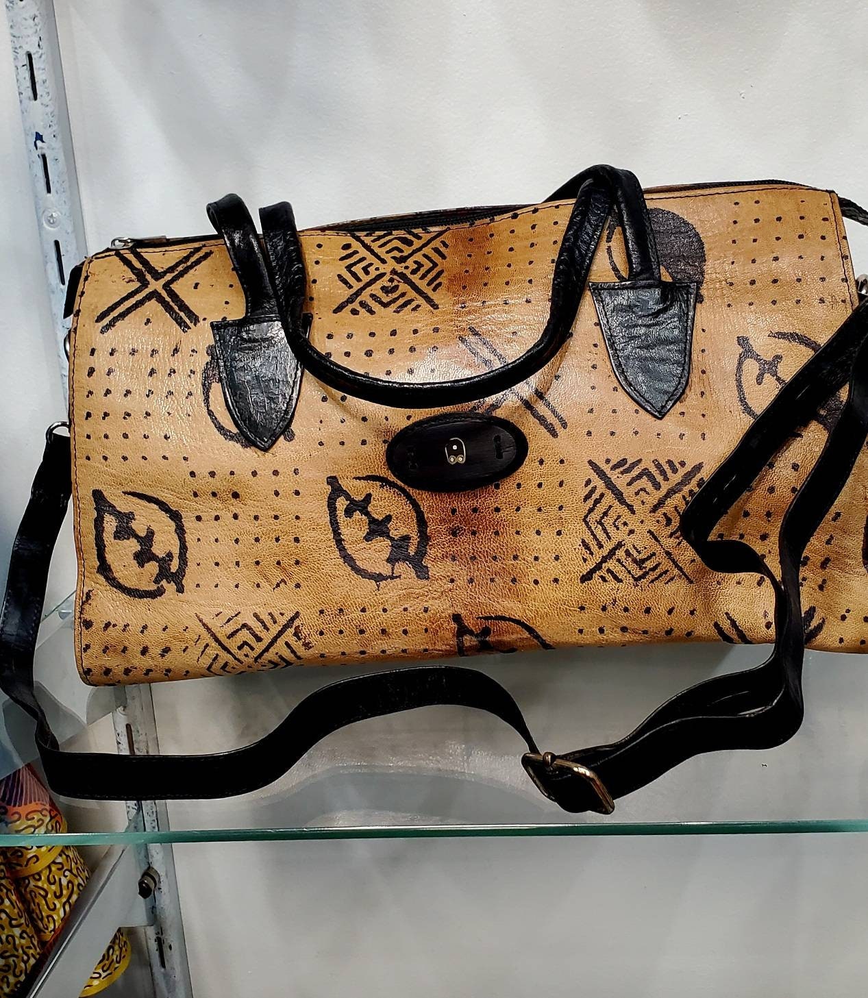 Handmade Leather Bag, women's handbag made in Mali.