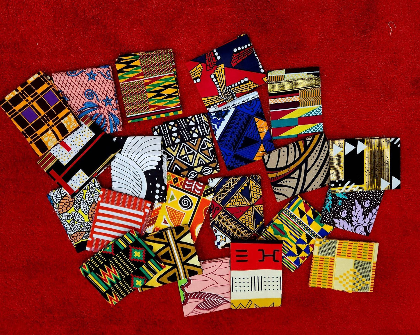 Fat Quarter African Print Ankara/Reds/Black & White/mixed in bundles of 4 or 6.