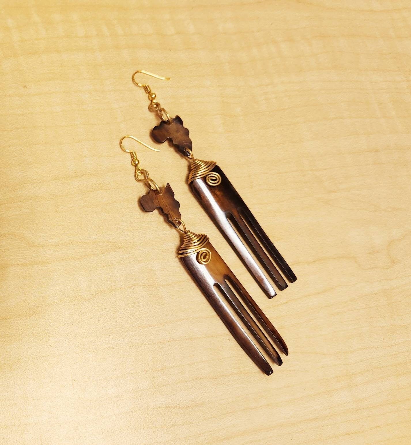 Picking Comb Natural Bone Earrings,/Tribal Earrings/Christmas Gift / Maasai Earrings.