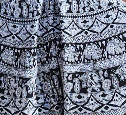 African Jumpsuit/Bohemian Jumpsuit/Black and White Free size.