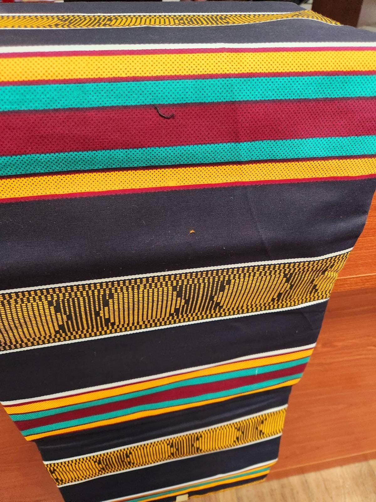 KENTE Ghana wax cloth, 6 yards 100% Cotton.