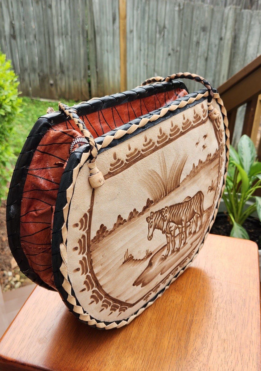 Burkina Rafia Purse/African Rafia Bag/ Burkina Flat Bottom Bag. Front Leather Art and Zipper Closure.