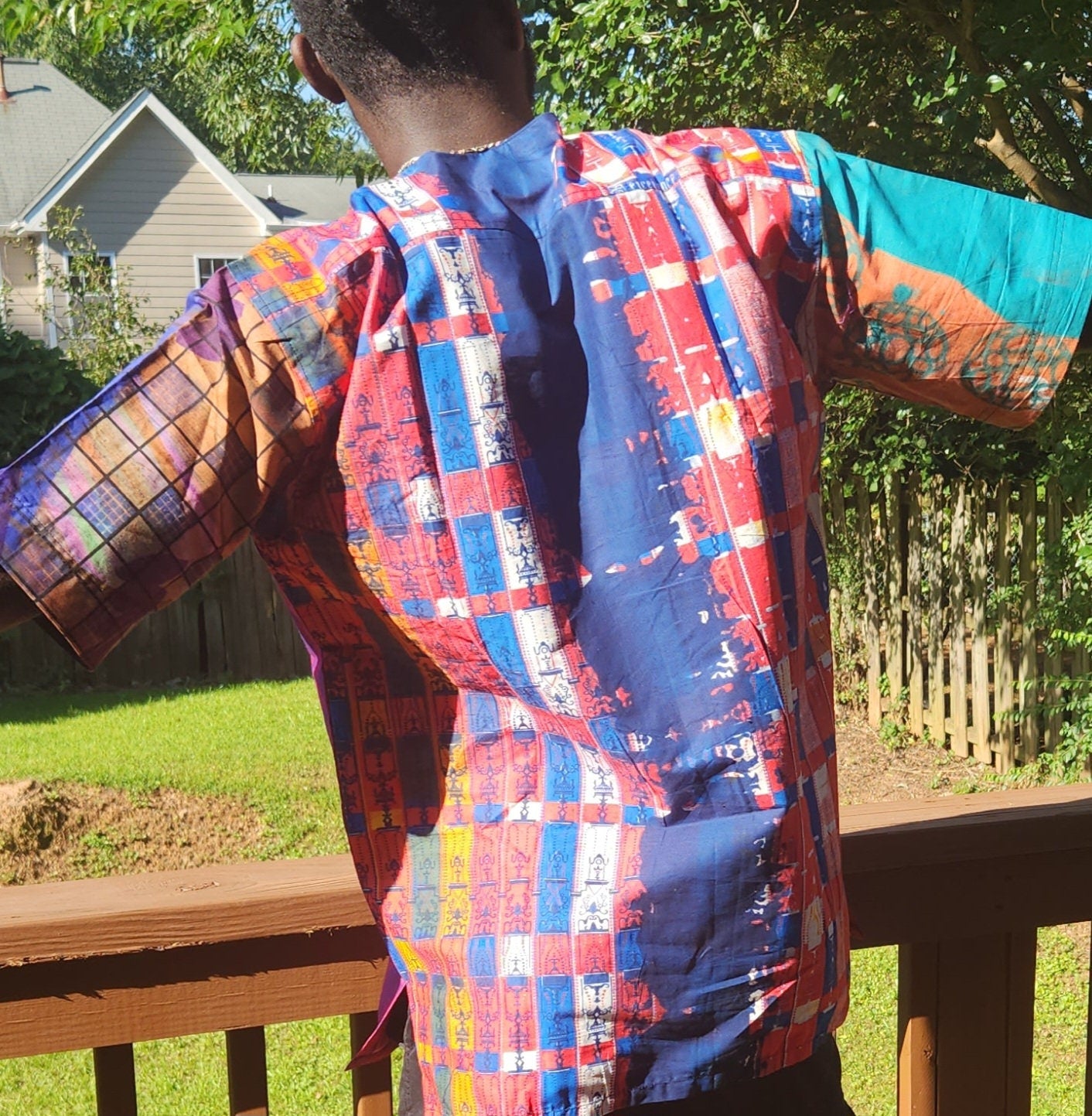 Pink Shade Splash Dashiki Shirt/African Mens Shirt size L 51".