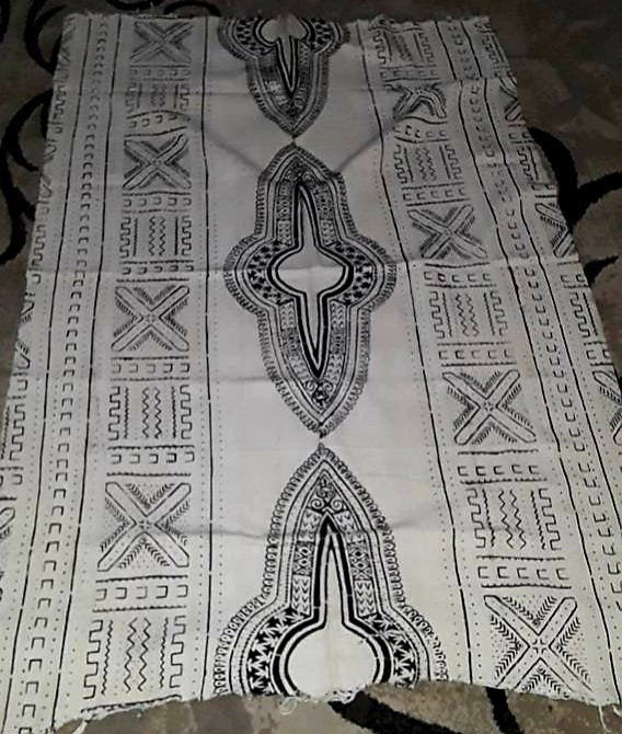 Mudcloth Bogolan Bambara Fabric, 100% Cotton handwoven in Mali.