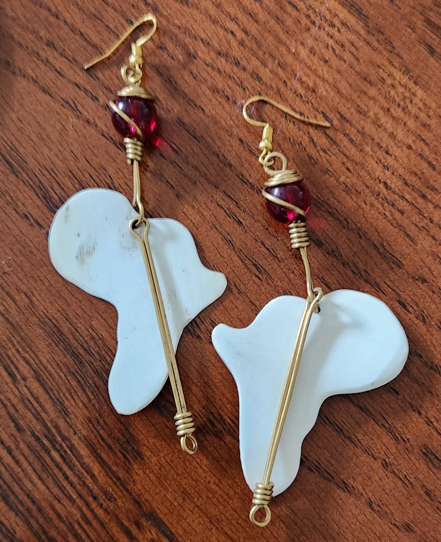 Africa Continent Horn Earrings/African map bone and horn earrings handmade jewelry.
