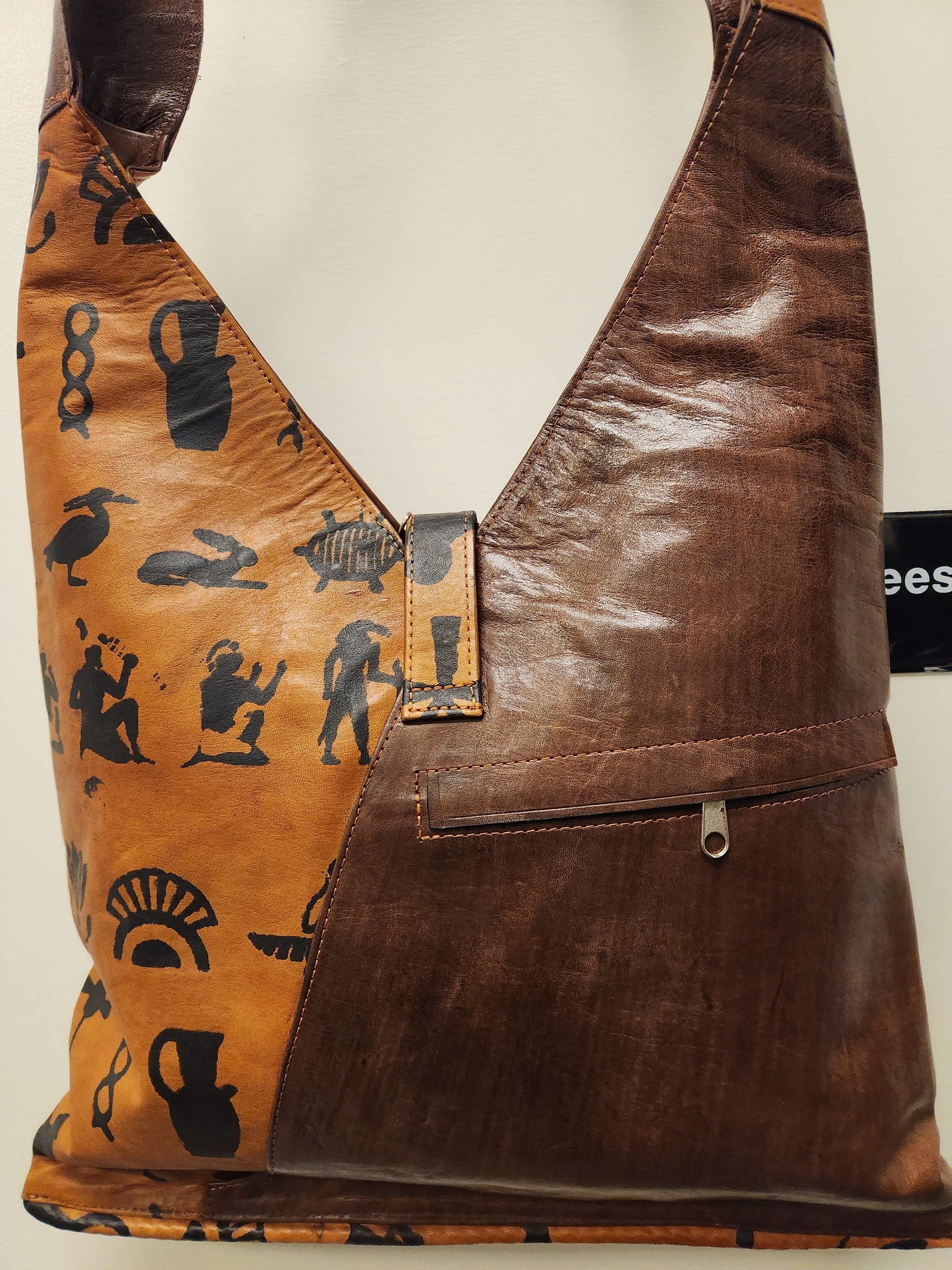 Handcrafted V Crossbody Bag/Mali Dogon Hunter Bag/Tuareg Leather Bag.