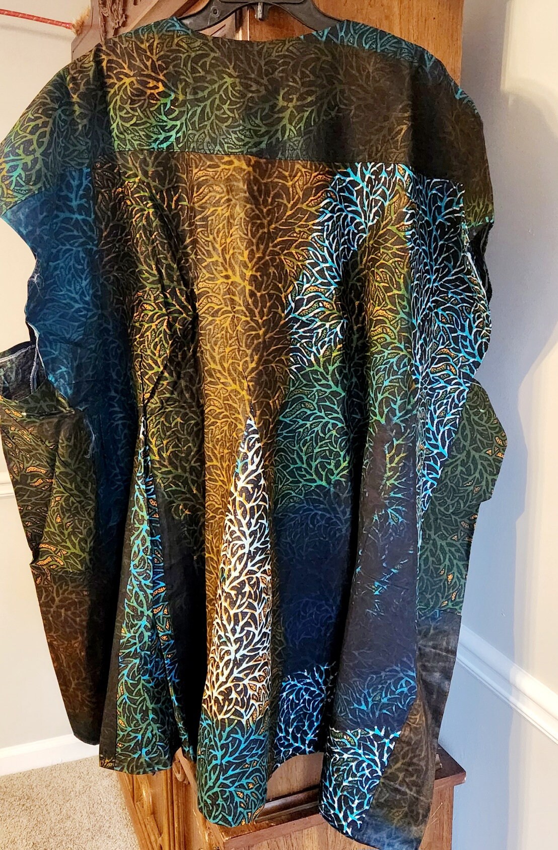 Oversize Ghanian Smock Shirt Unisex/African Men Fashions Shirt/Huge Beautiful Splash Cotton Smock Top.  8XL/9XL.