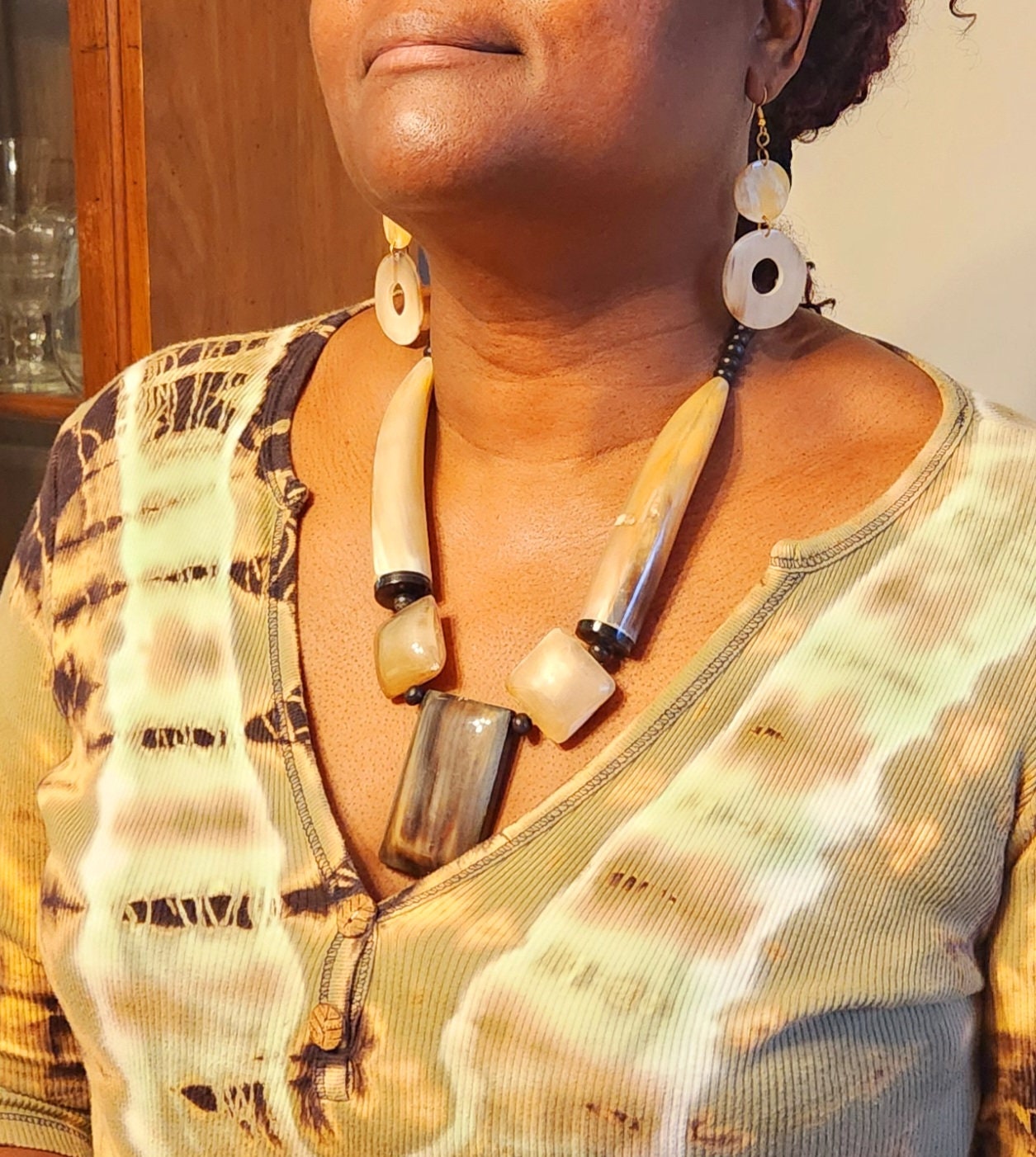 Handcrafted Horn Necklace/Kenya Jewelry/Christmas Gift/Natural Chunky Horn Necklace.