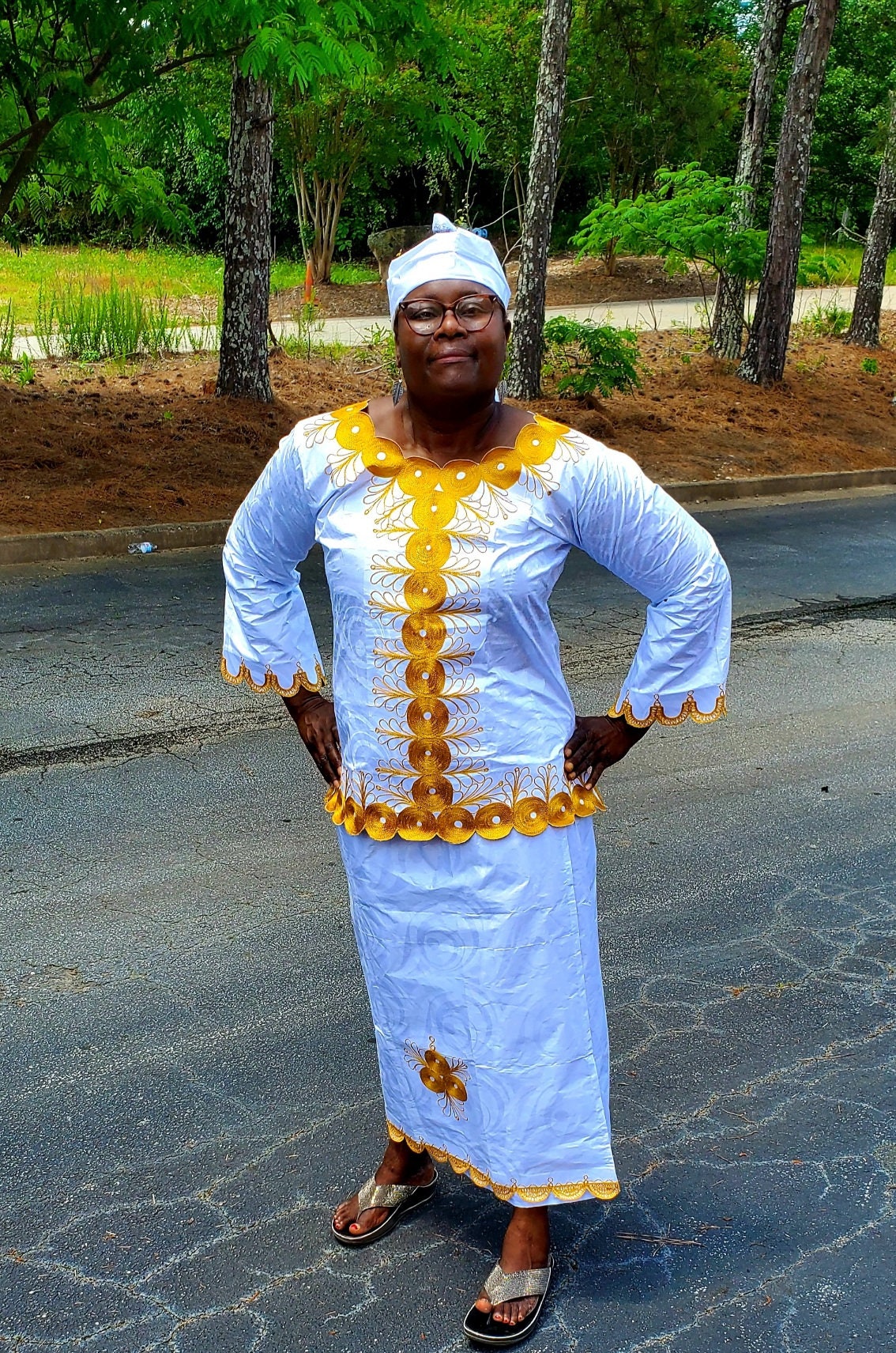 African Traditional Women Skirt Set/White and Gold 3 pc Wrap Skirt set with a Head Wrap/Fits L/XL.