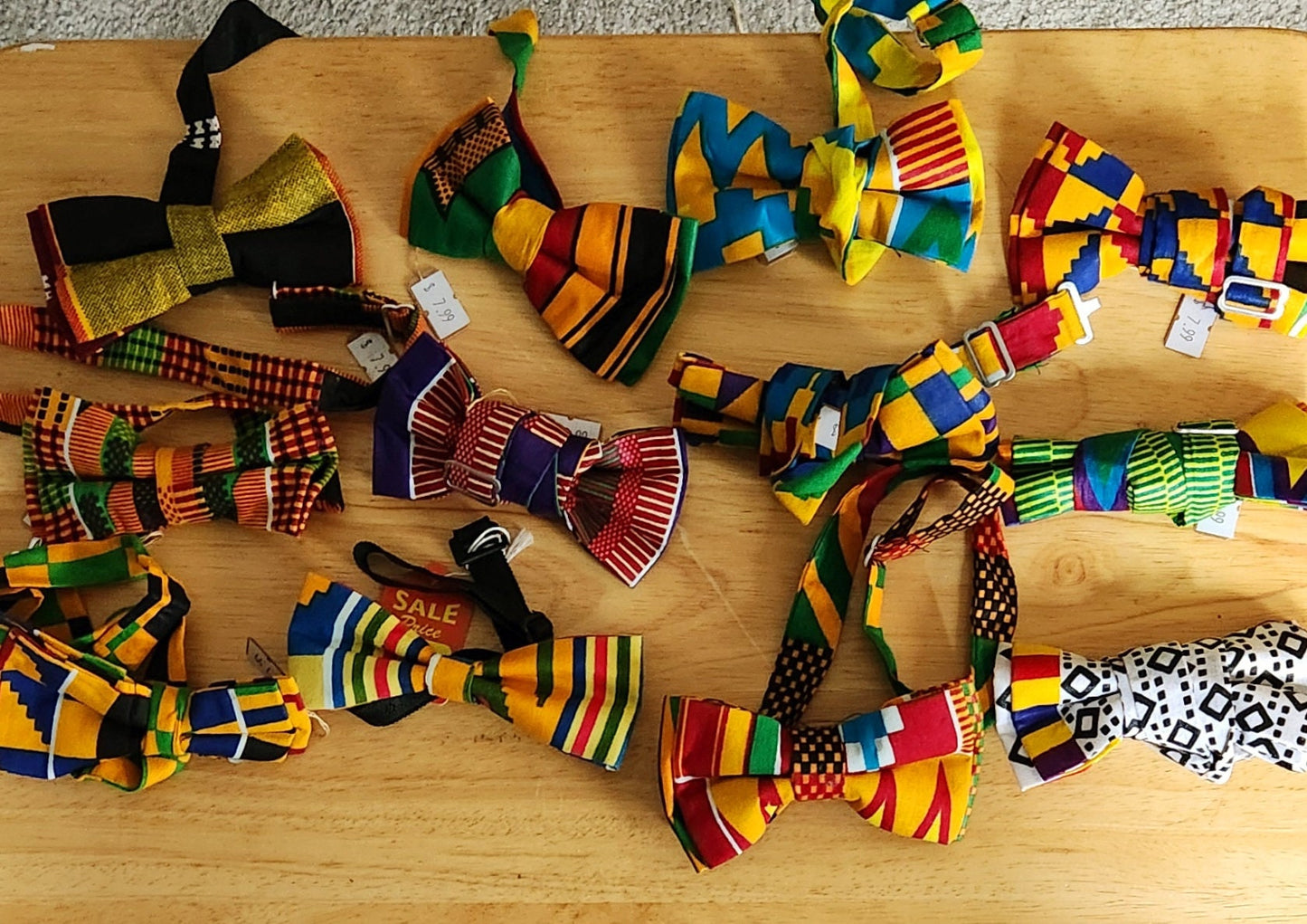 Bow Tie Kente African Patternen Kente Pre Tied Bow Tie/Wholesale 12 pcs assorted/ Bulk Sale Ankara Bow Ties..