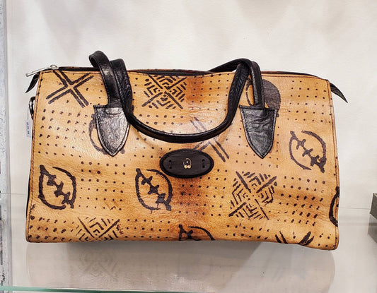 Handmade Leather Bag, women's handbag made in Mali.